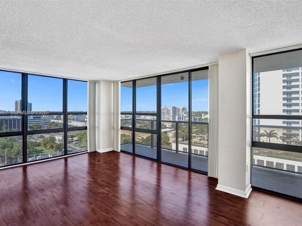 600 NE 36th St , Unit 1423, Miami, FL 33137