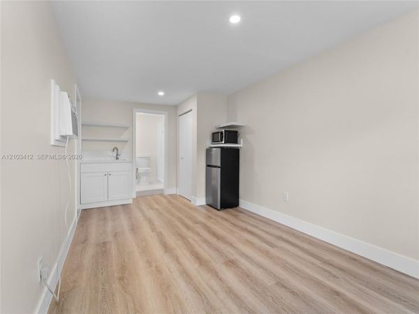 7401 SW 38th St , Unit A, Miami, FL 33155