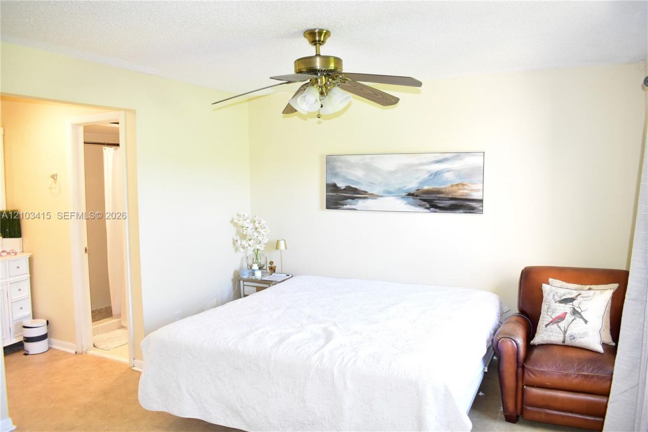 9020 Sunrise Lakes Blvd , Unit 304, Sunrise, FL 33322 Photo