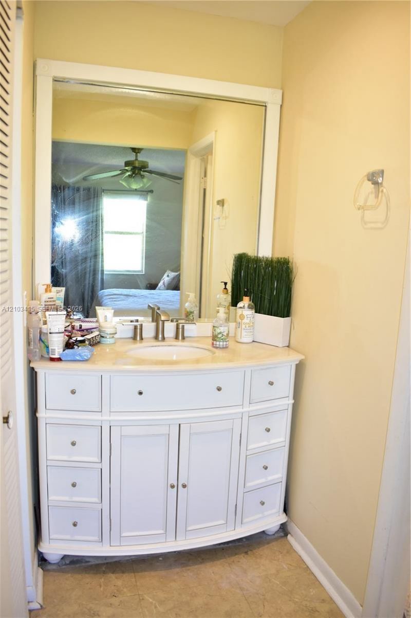 9020 Sunrise Lakes Blvd , Unit 304, Sunrise, FL 33322 Photo
