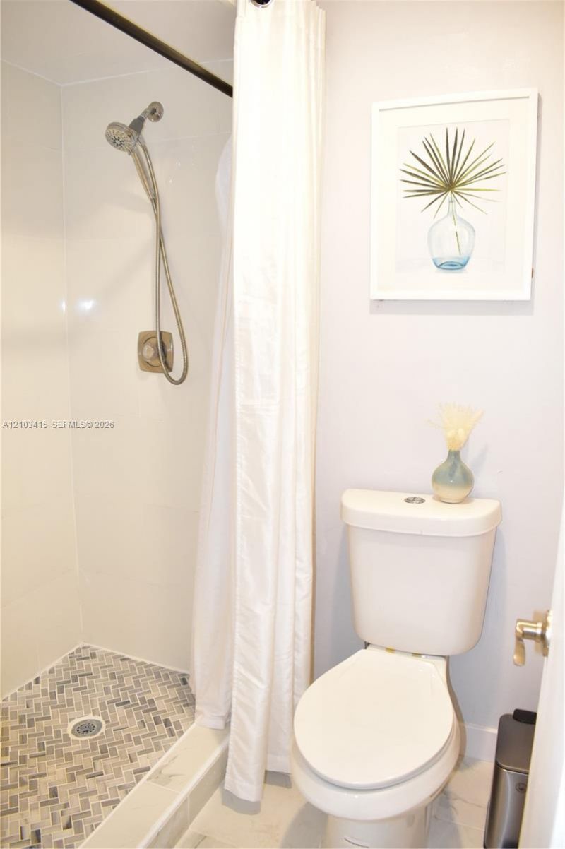 9020 Sunrise Lakes Blvd , Unit 304, Sunrise, FL 33322 Photo