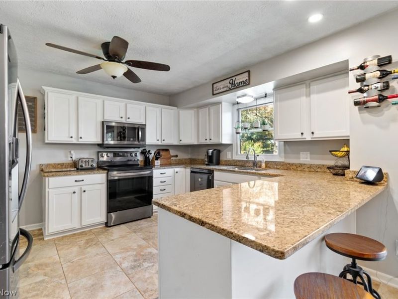 1173 Desert Street NE, Uniontown, OH 44685 Photo 15