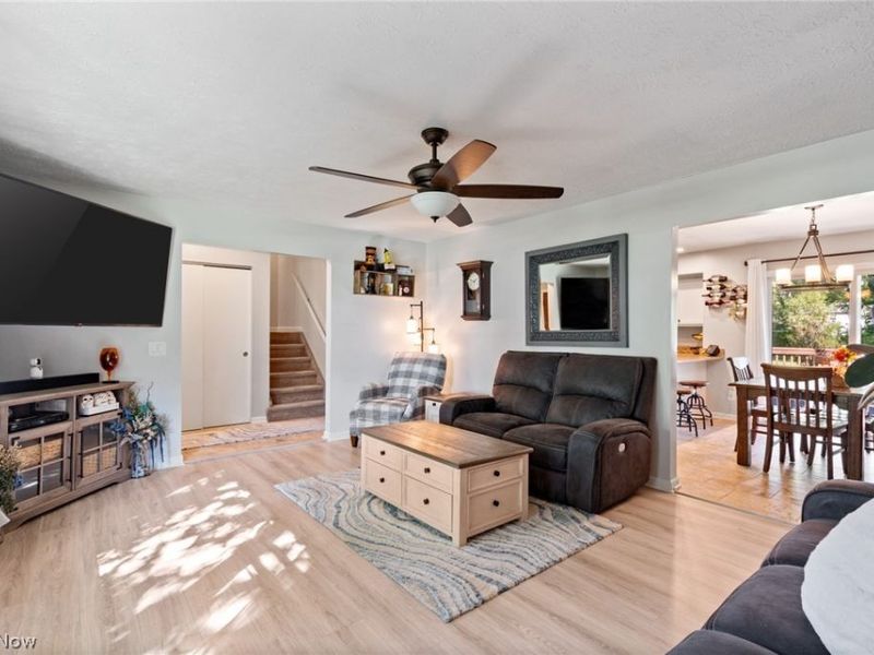1173 Desert Street NE, Uniontown, OH 44685 Photo 17