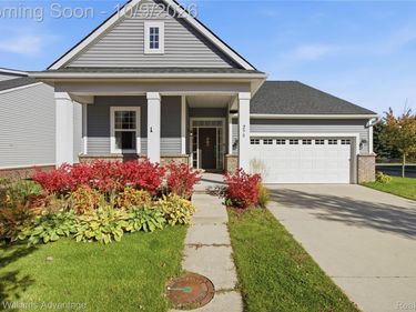298 Wright Street, Wixom, Mi 48393