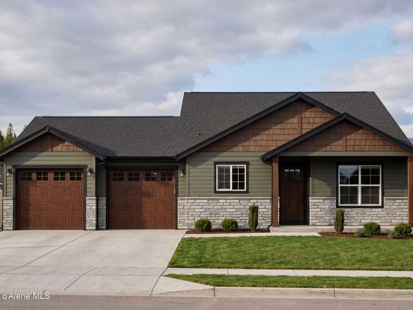 2060 Bluegrass Ave , Sandpoint, ID 83864