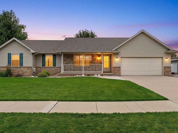2337 SAMANTHA STREET, De Pere, WI 54115