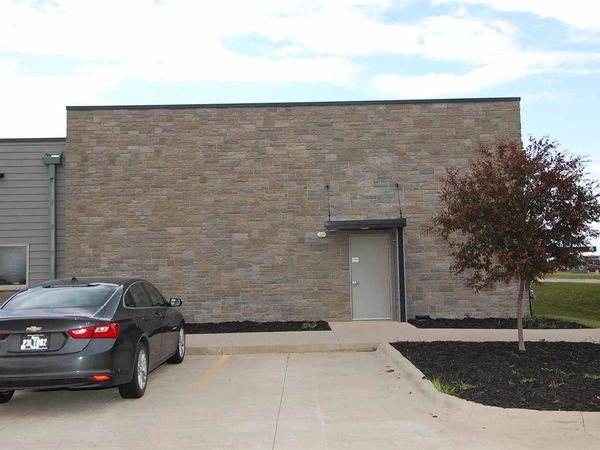 740 Community Dr, Unit C, North Liberty, IA 52317
