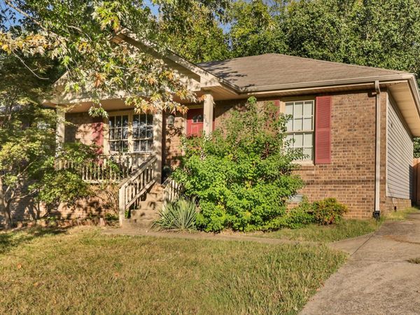 282 Moncrest Dr , Clarksville, TN 37042