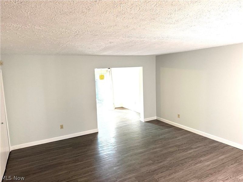 512 Turnberry Lane, Richmond Heights, OH 44143 Photo 4