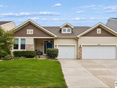 2919 N 170 Street, Omaha, NE 68116