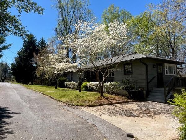 65 Bickford Avenue, Unit A, Tryon, NC 28782