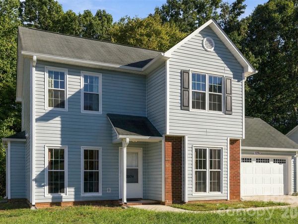 2374 Eagle Glen Court, Gastonia, NC 28056