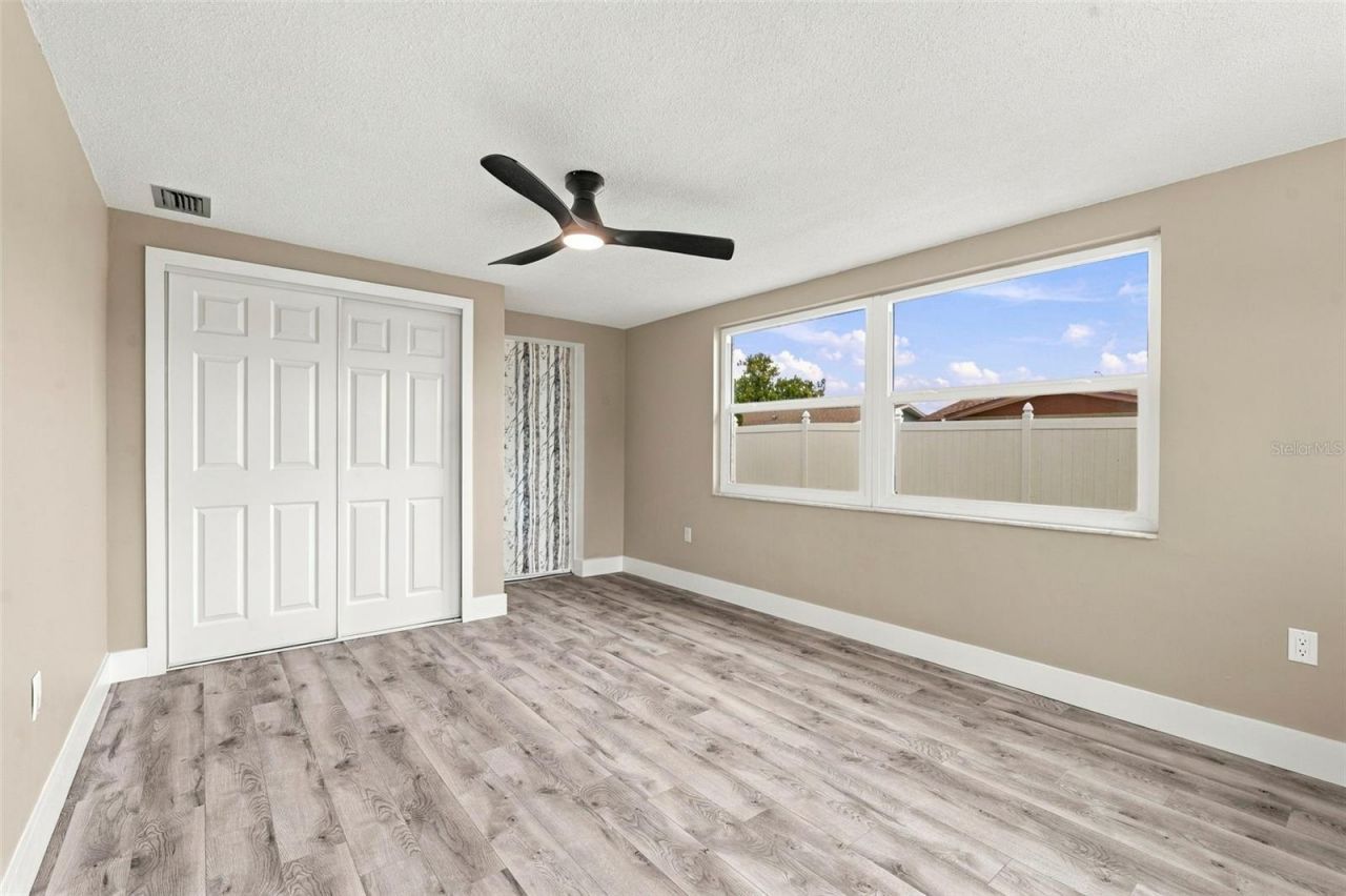 10734 Leeds Road , Port Richey, FL 34668 Photo