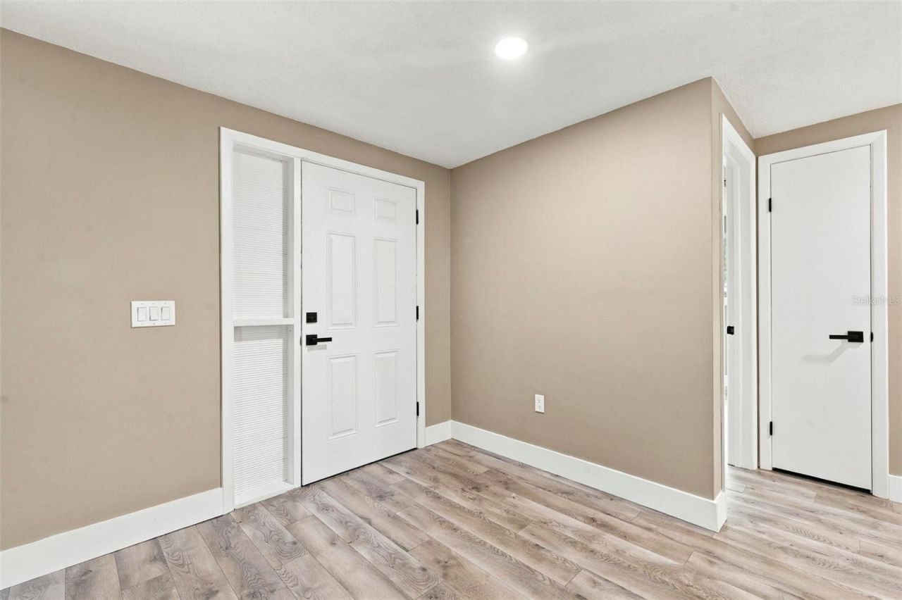 10734 Leeds Road , Port Richey, FL 34668 Photo
