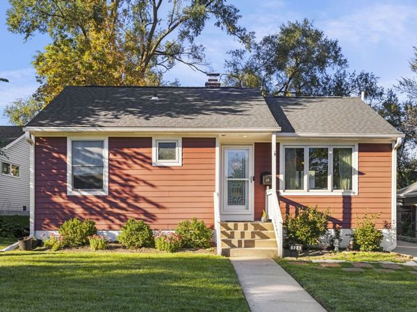 124 W Crystal Avenue , Lombard, IL 60148