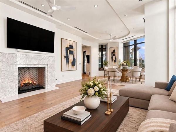3376 Peachtree Road NE, Unit 34A, Atlanta, GA 30326