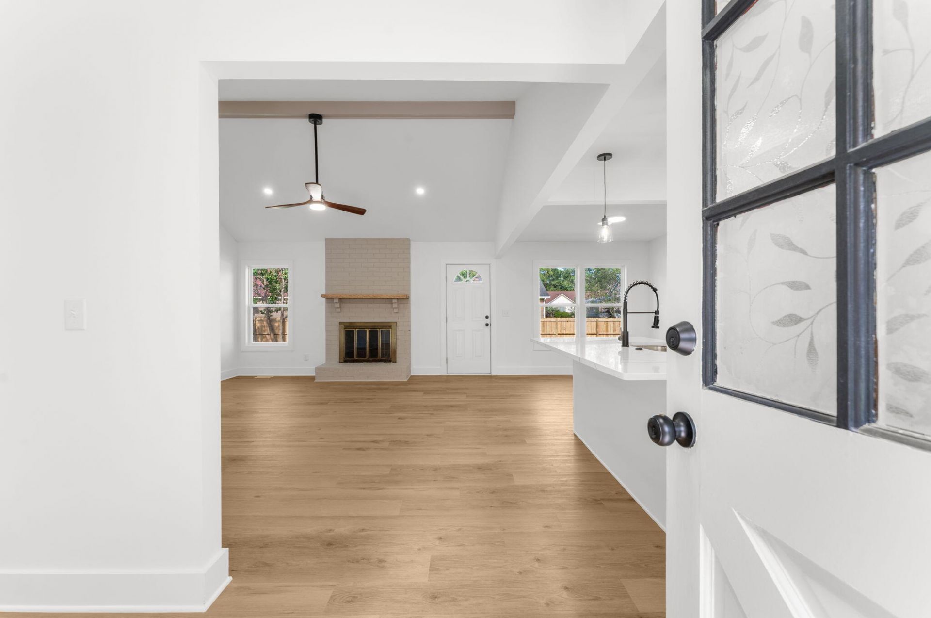 710 Cluster Pines Road Photo 4