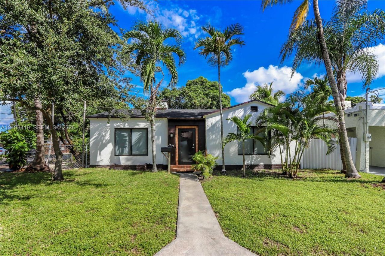 3095 NW 3rd St, Miami, FL 33125 Photo