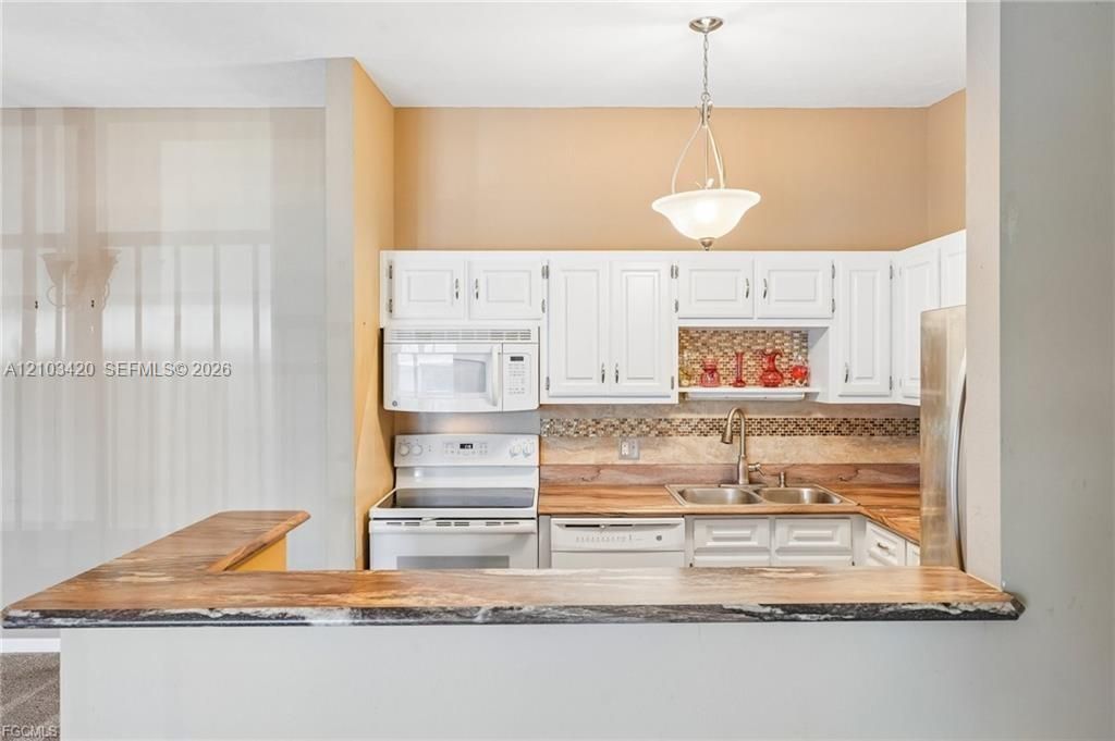17420 Birchwood Ln , Unit 5, Fort Myers, FL 33908 Photo