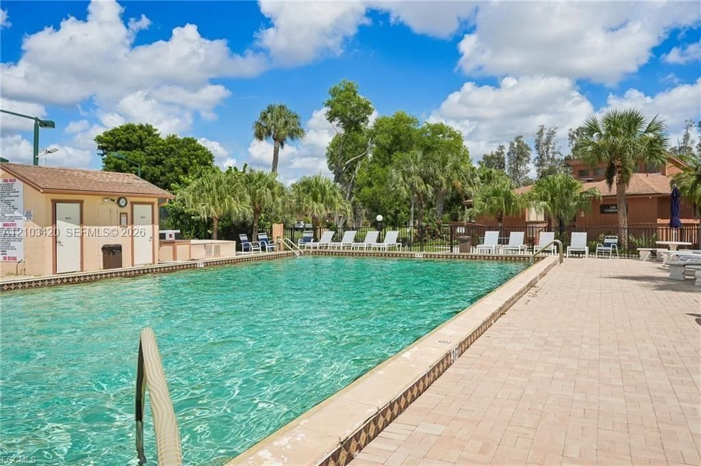 17420 Birchwood Ln , Unit 5, Fort Myers, FL 33908 Photo
