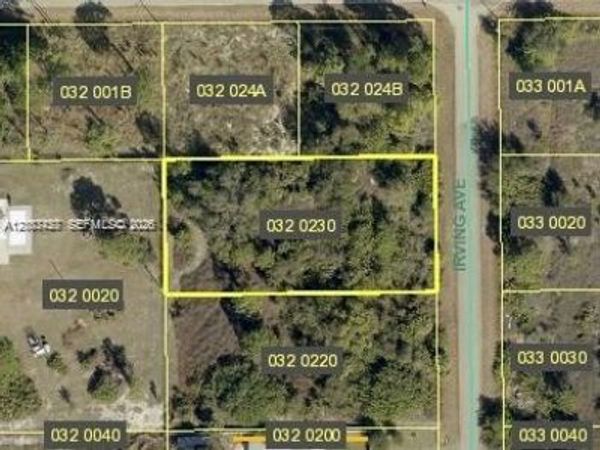 1821 IRVING AVE , Lehigh Acres, FL 33972