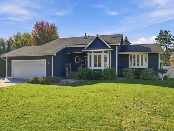 11209 Utah Avenue N, Champlin, MN 55316