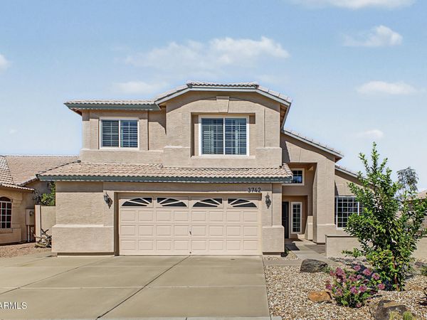 3742 W SHANNON Street, Chandler, AZ 85226