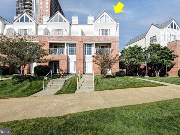 150 CHRISTINA LANDING DRIVE, WILMINGTON, DE 19801