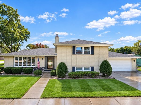 9200 Austin Avenue , Oak Lawn, IL 60453