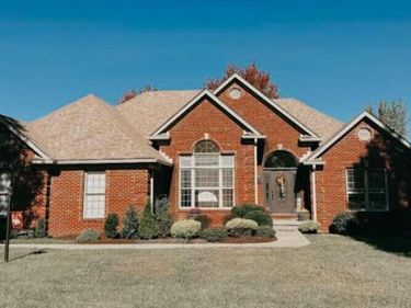 908 Country Oaks Drive, Richmond, KY 40475