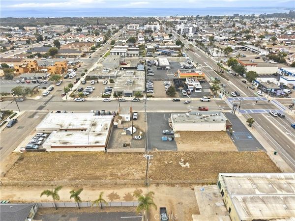 838 W Grand Ave, Grover Beach, CA 93433