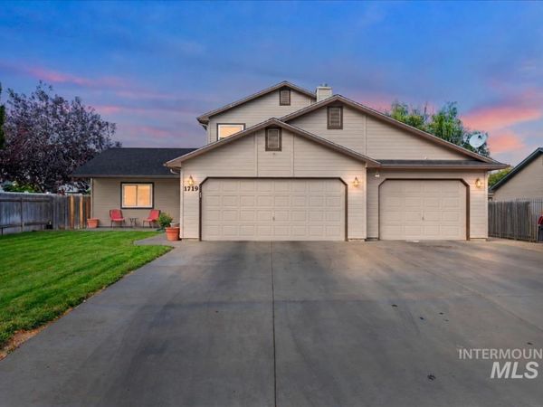 1719 Emerald Drive, Nampa, ID 83686