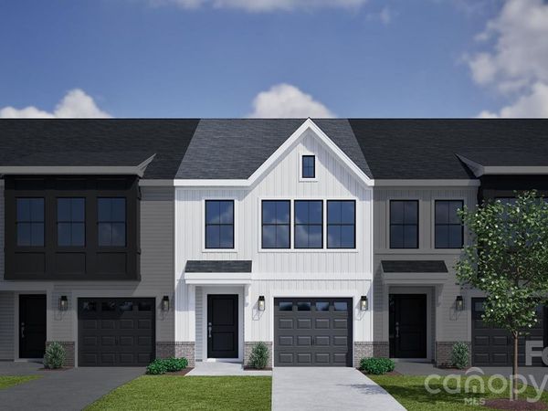 7440 Mashburn Drive , Charlotte, NC 28269