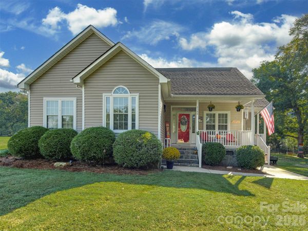 6388 Branson Davis Road , Randleman, NC 27317