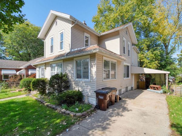1902 Plymouth Street, Jackson, MI 49203