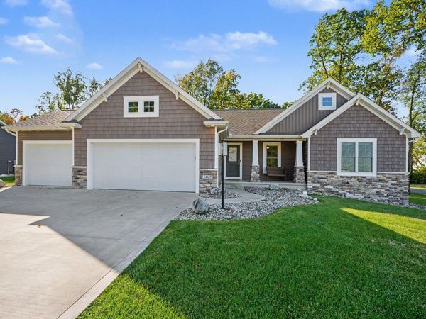 54825 Black Oak Court, Bristol, IN 46507