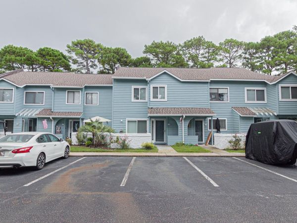 33 Shadow Moss Pl., Unit 33, North Myrtle Beach, SC 29582