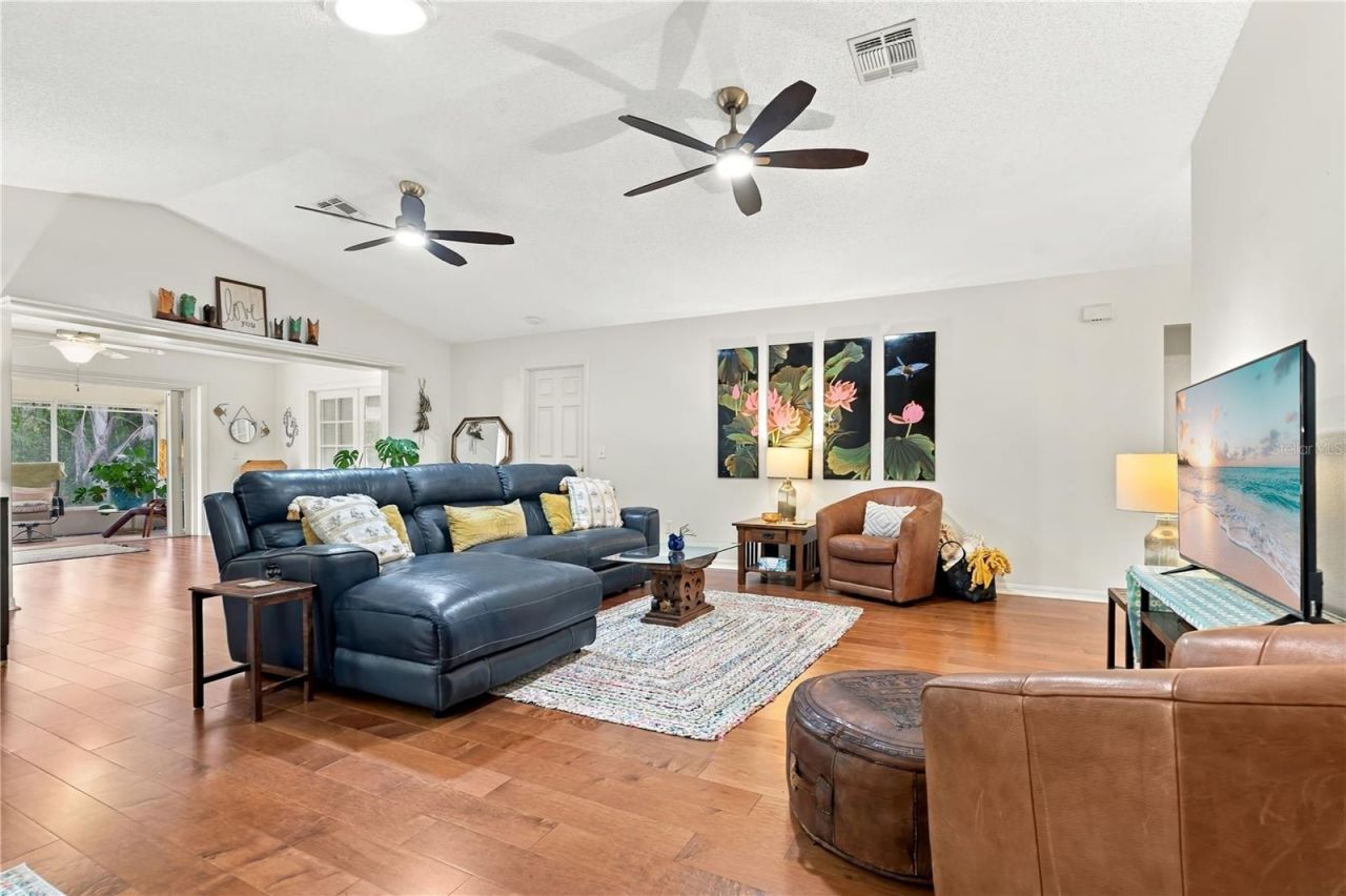 341 Ranchwood Drive , Leesburg, FL 34748 Photo