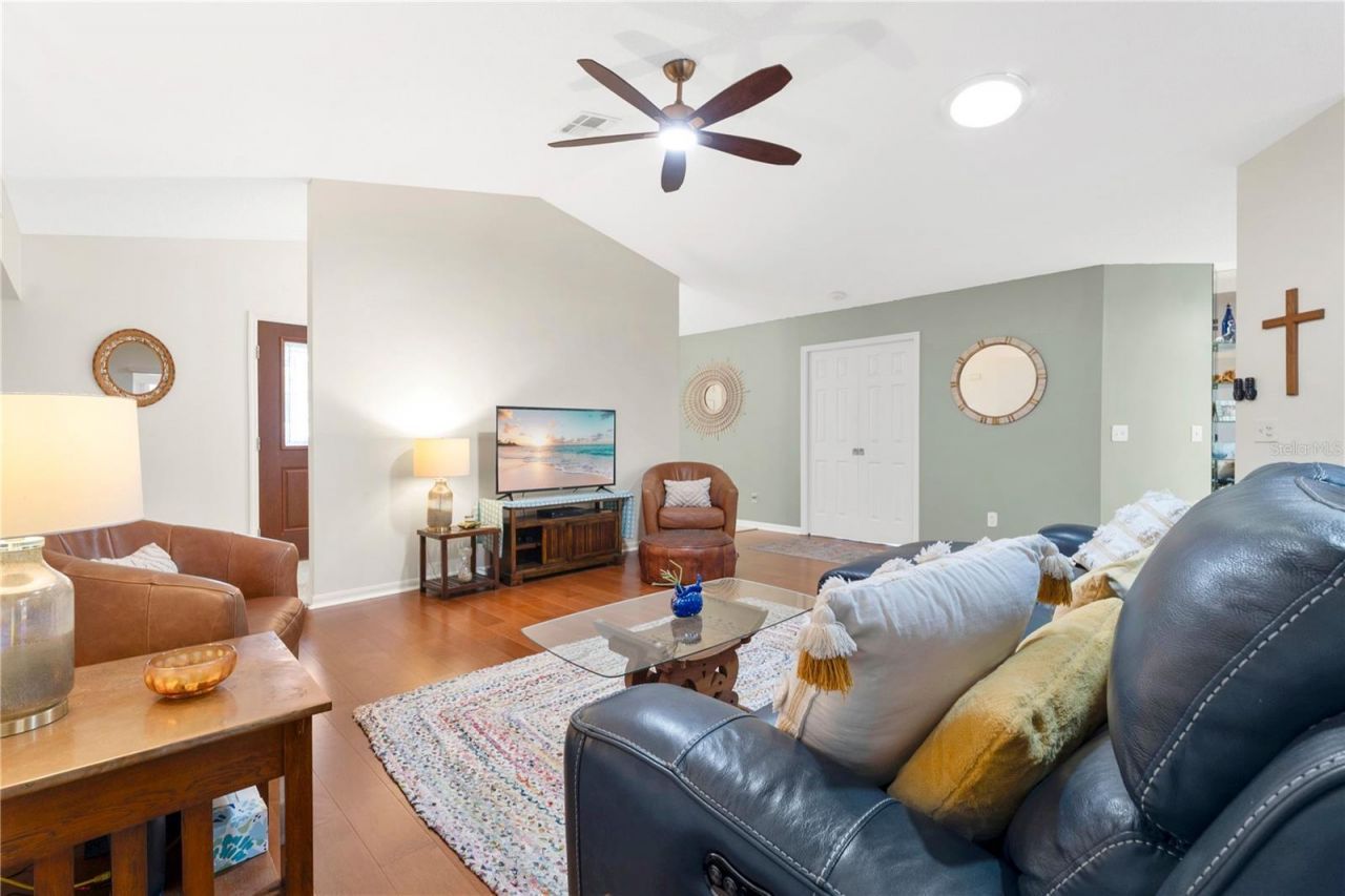 341 Ranchwood Drive , Leesburg, FL 34748 Photo