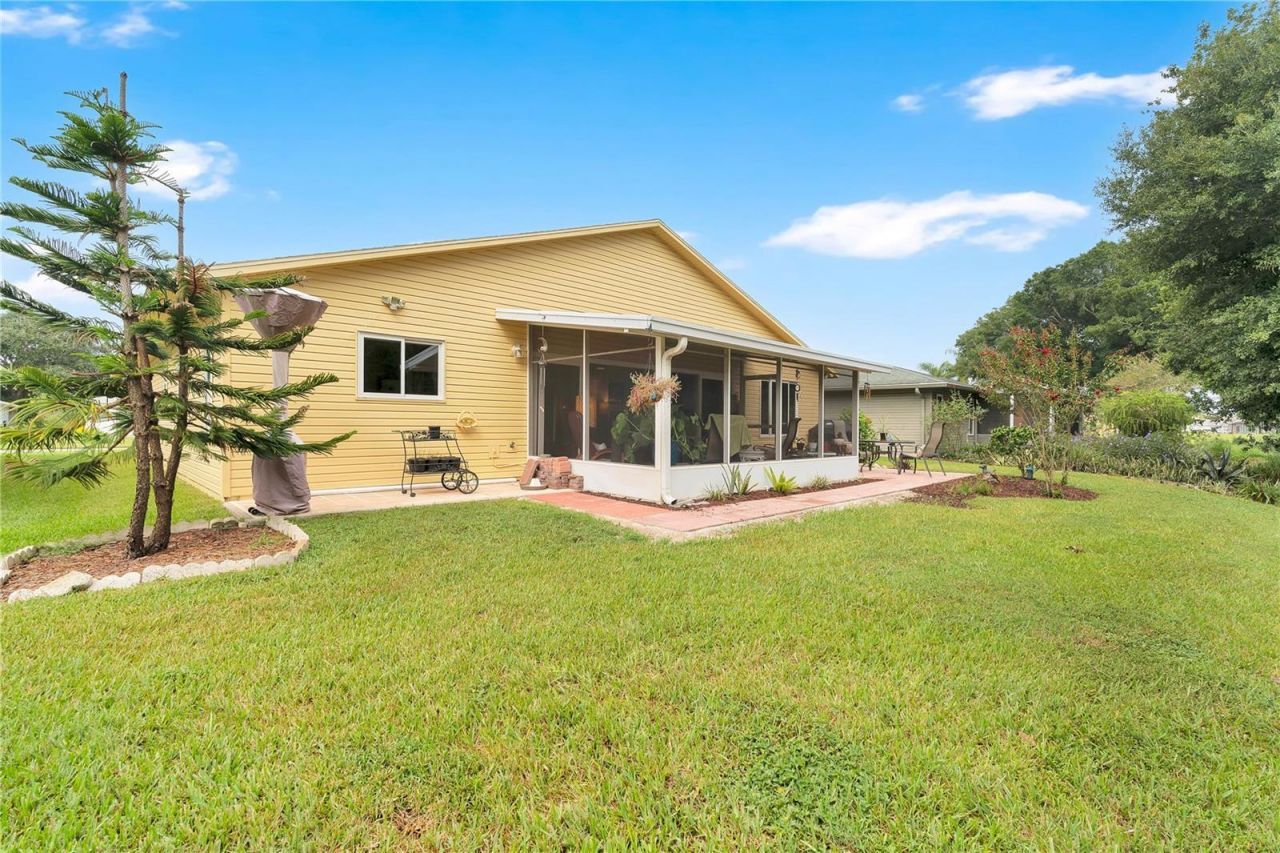 341 Ranchwood Drive , Leesburg, FL 34748 Photo