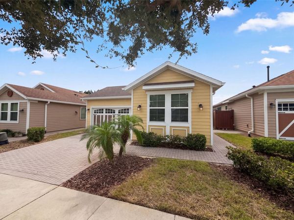 394 ALCOVE DRIVE , GROVELAND, FL 34736