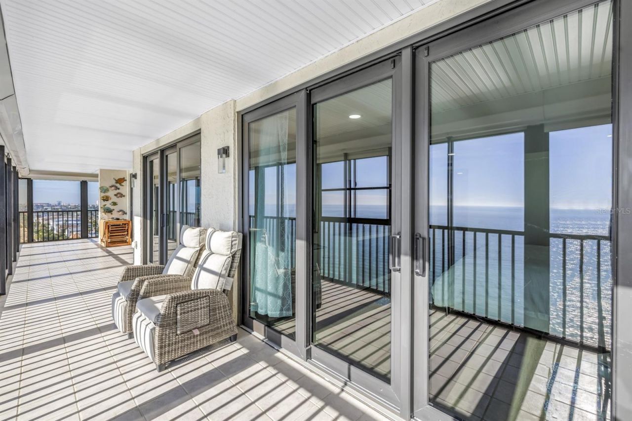15462 Gulf Boulevard, Unit 1006, Madeira Beach, FL 33708 Photo