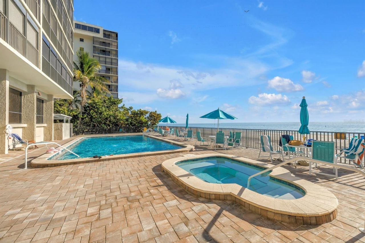 15462 Gulf Boulevard, Unit 1006, Madeira Beach, FL 33708 Photo