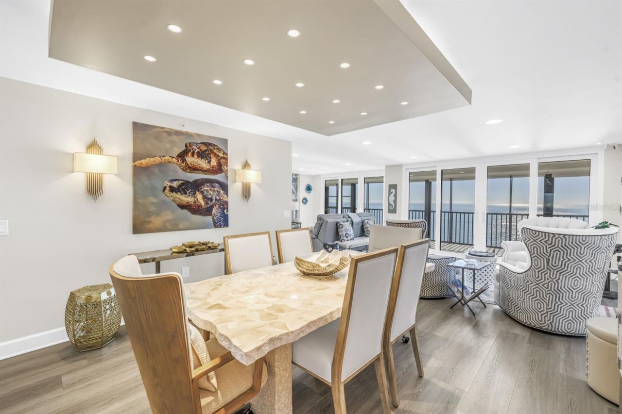 15462 Gulf Boulevard, Unit 1006, Madeira Beach, FL 33708 Photo