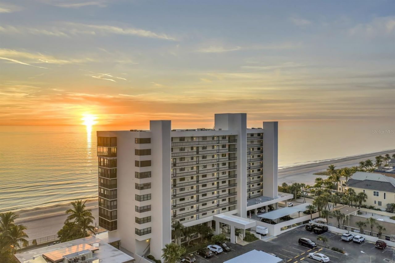 15462 Gulf Boulevard, Unit 1006, Madeira Beach, FL 33708 Photo