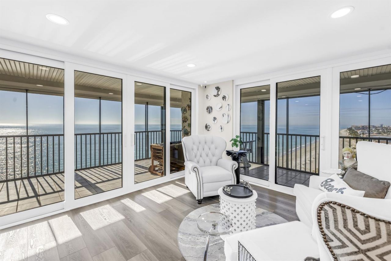15462 Gulf Boulevard, Unit 1006, Madeira Beach, FL 33708 Photo
