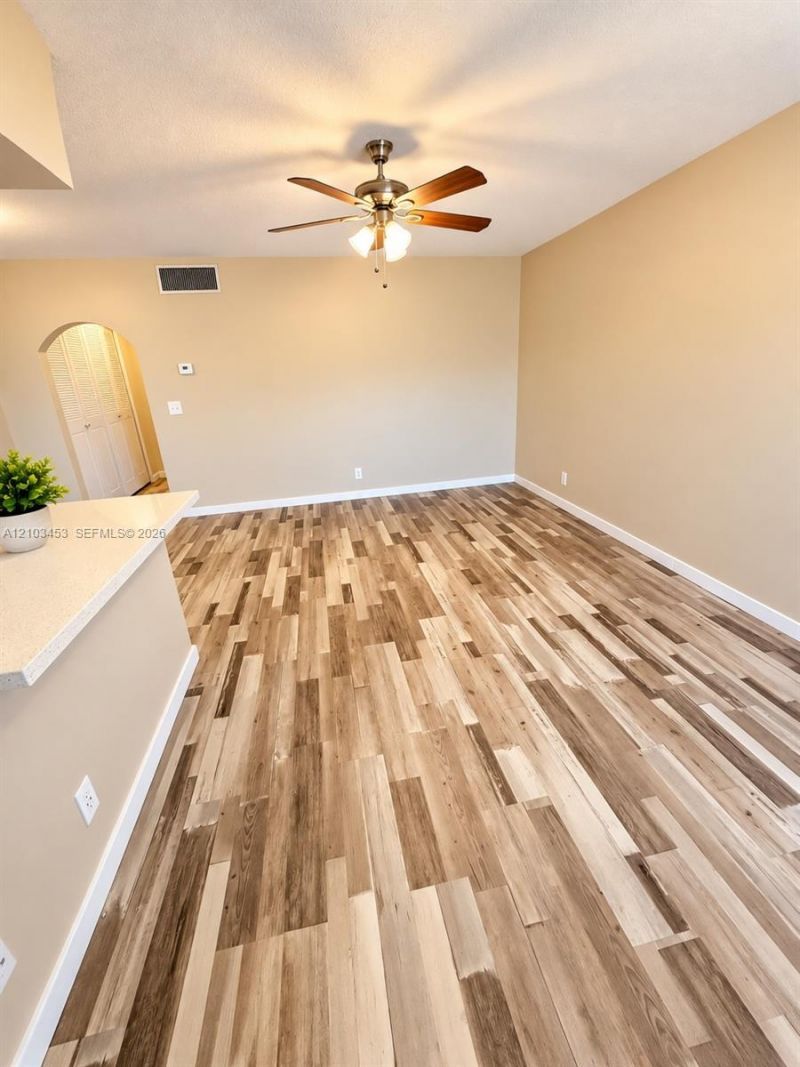 2225 Polk St , Unit 4B, Hollywood, FL 33020 Photo