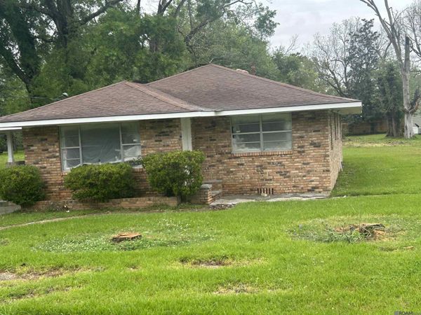 527 Old Rafe Meyer Rd, Baton Rouge, LA 70804