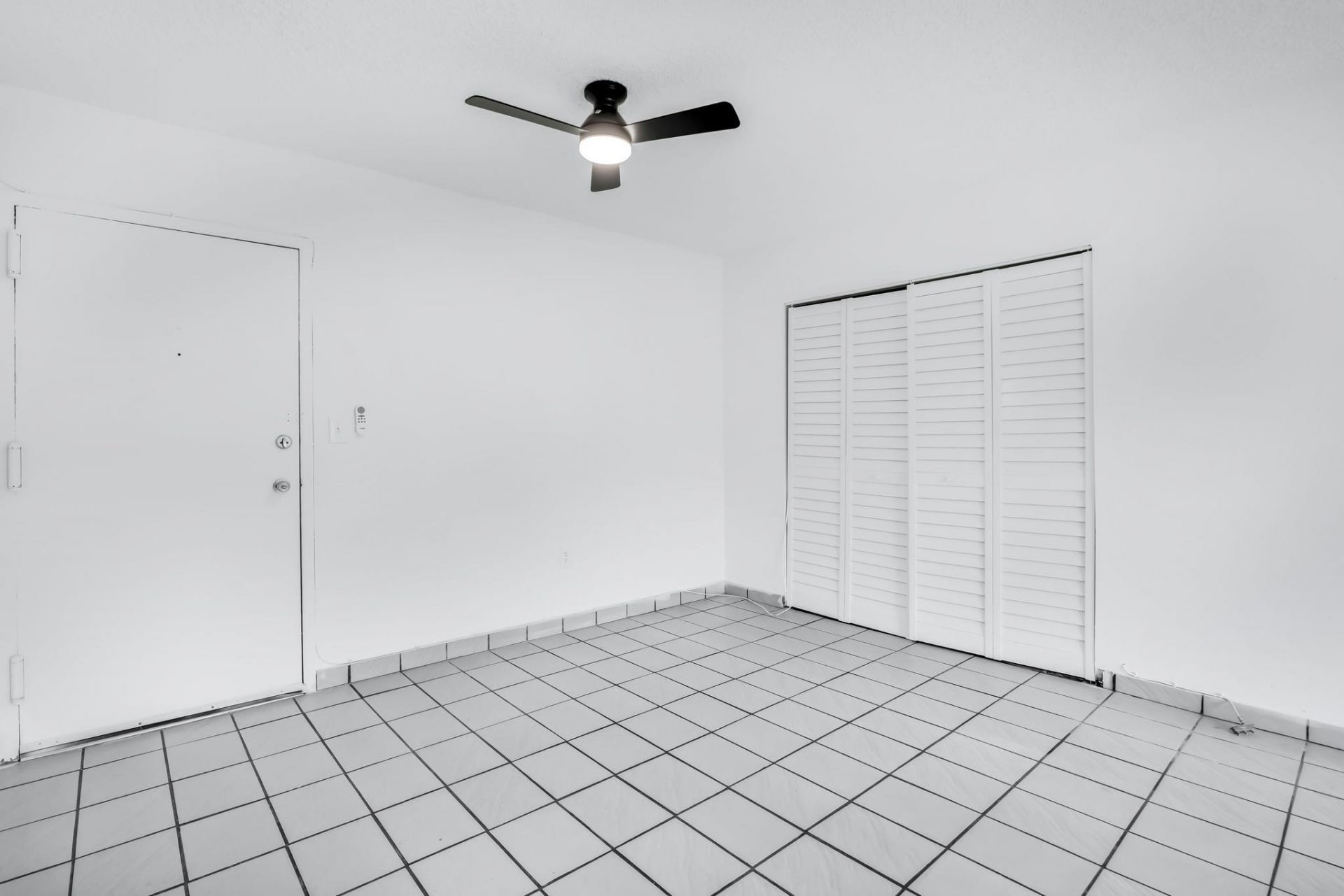 4707 NW 7th Street, Unit 110-8, Miami, FL 33126 Photo