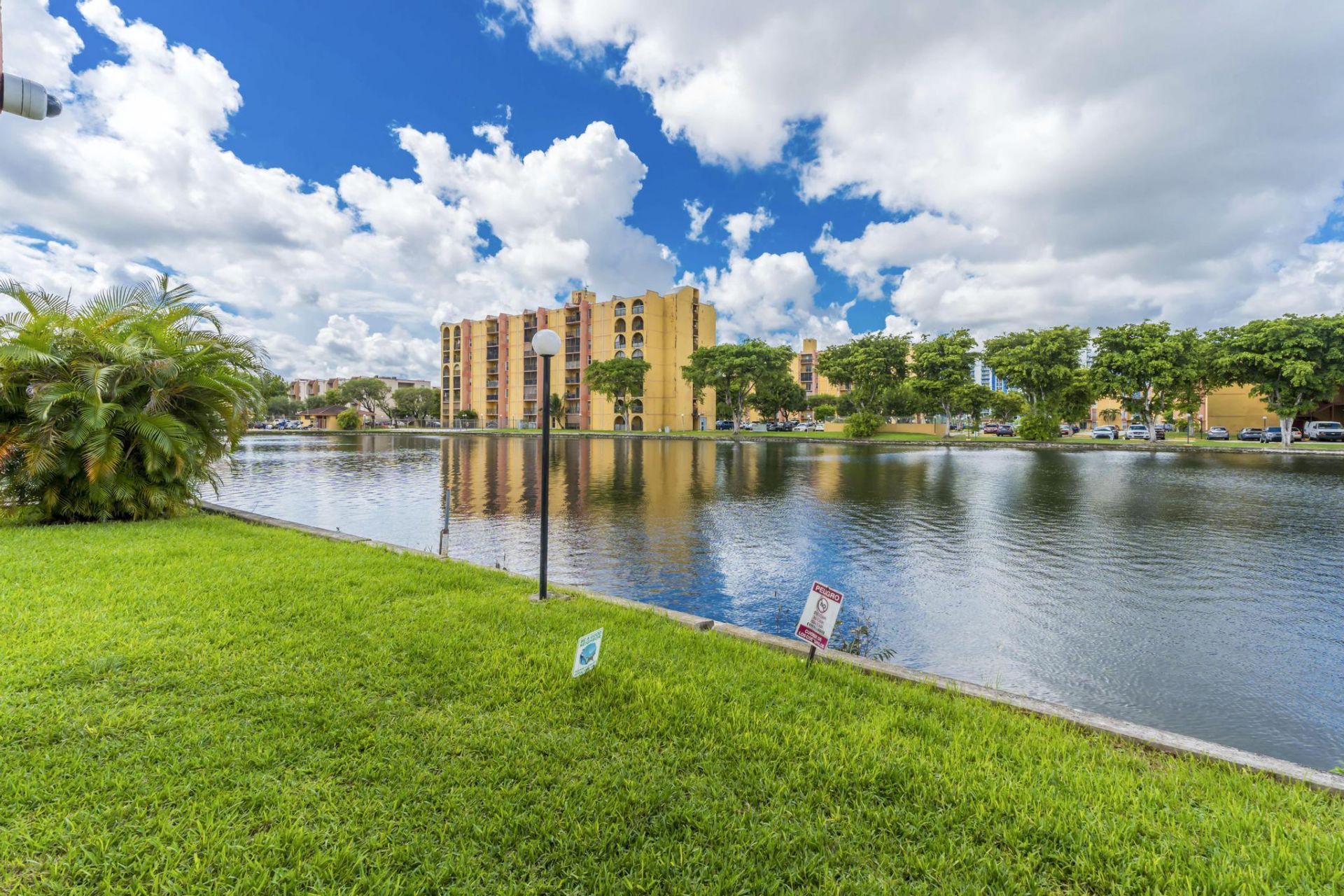4707 NW 7th Street, Unit 110-8, Miami, FL 33126 Photo